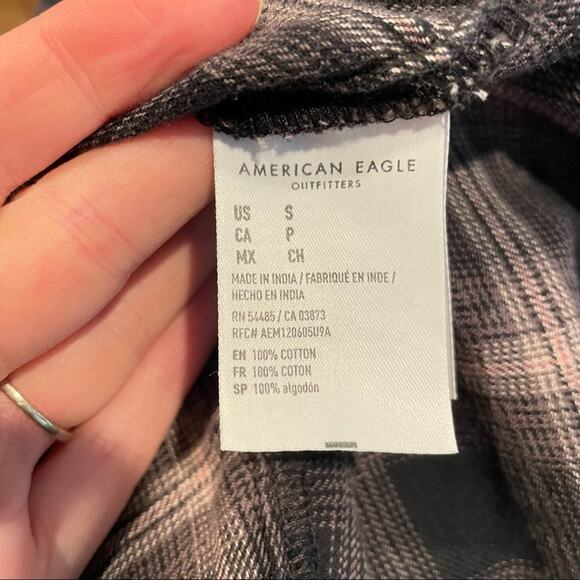 American Eagle Grey Pink Plaid Long Sleeve Wrap Dress Womens S Fall Flannel Mini - Picture 10 of 11